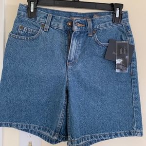 Denim ladies shorts